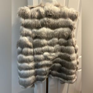 Ladies Alfani faux fur vest